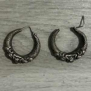 Sterling silver 1 inch carved hoop earrings
